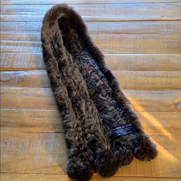 Preston & York fur scarf - Picture 4 of 7